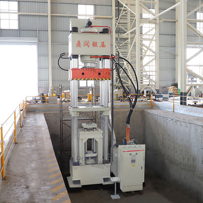 800吨石墨匣钵成型液压机-碳素粉末成型