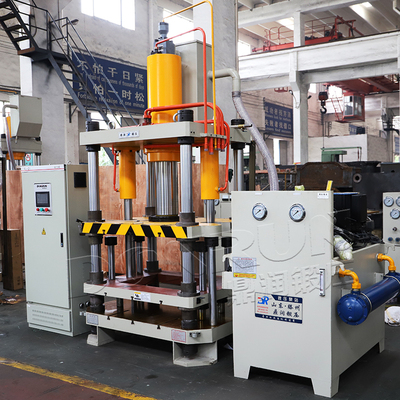 120T四梁四柱液压机